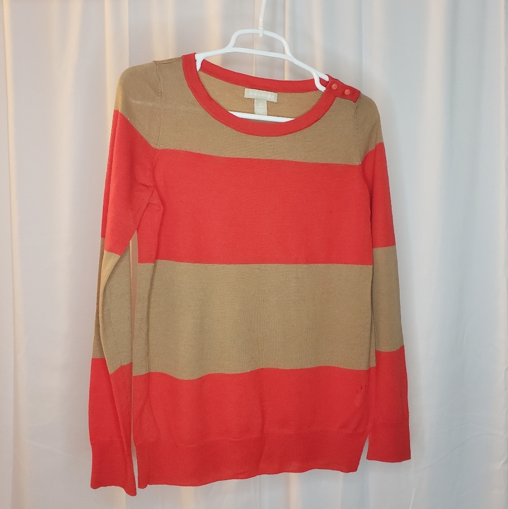 Banana Republic women's sweater Small tan and deep orange